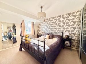 Photo 1- click for photo gallery